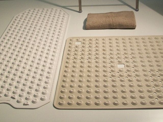 Tappeto antiscivolo doccia e bagno Blasic, in termoplastica aderente  antimuffa